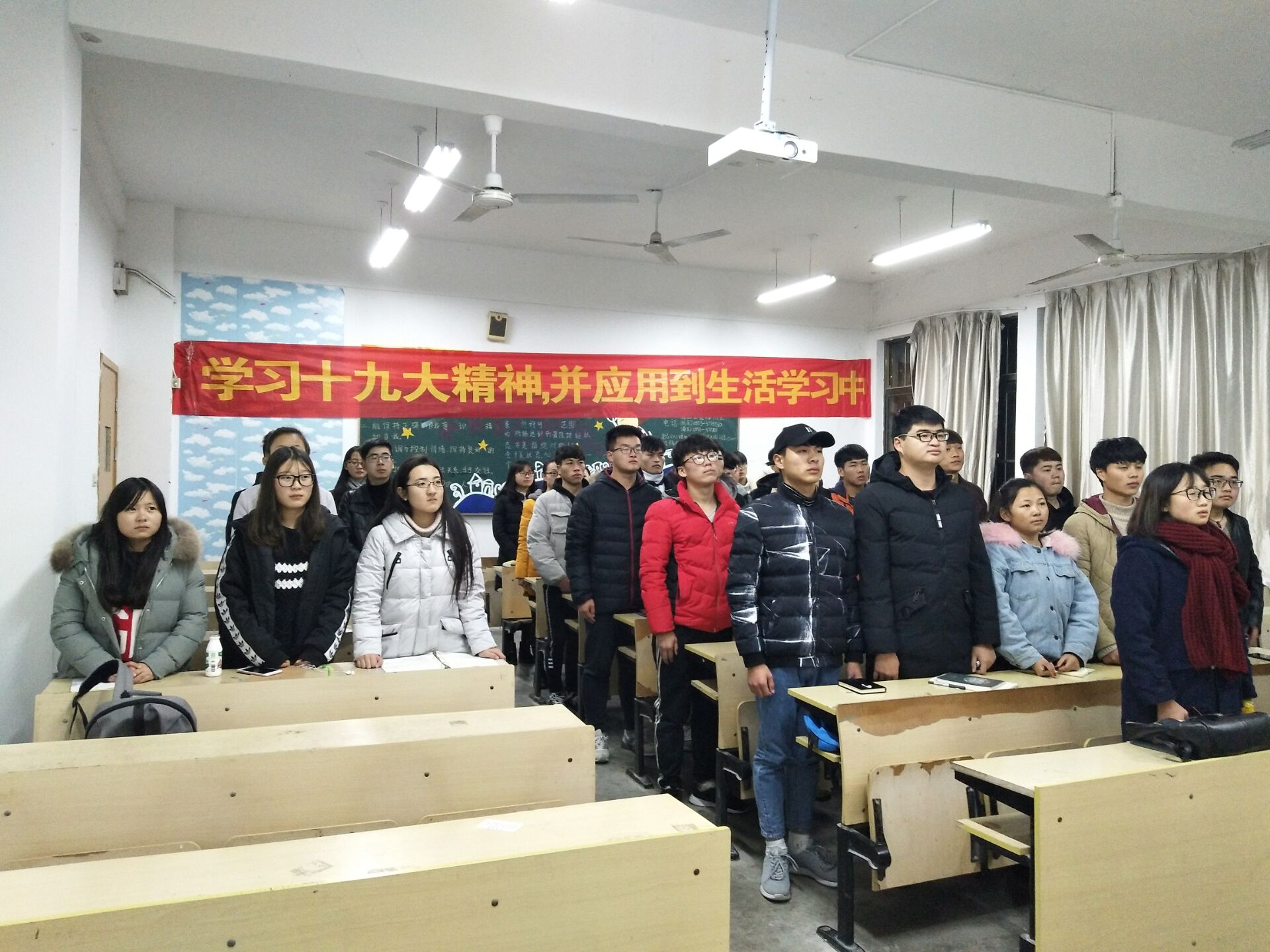 1C7F211B585350FBEFF03EC12F80C8BB.jpg 1C7F211B585350FBEFF03EC12F80C8BB.jpg